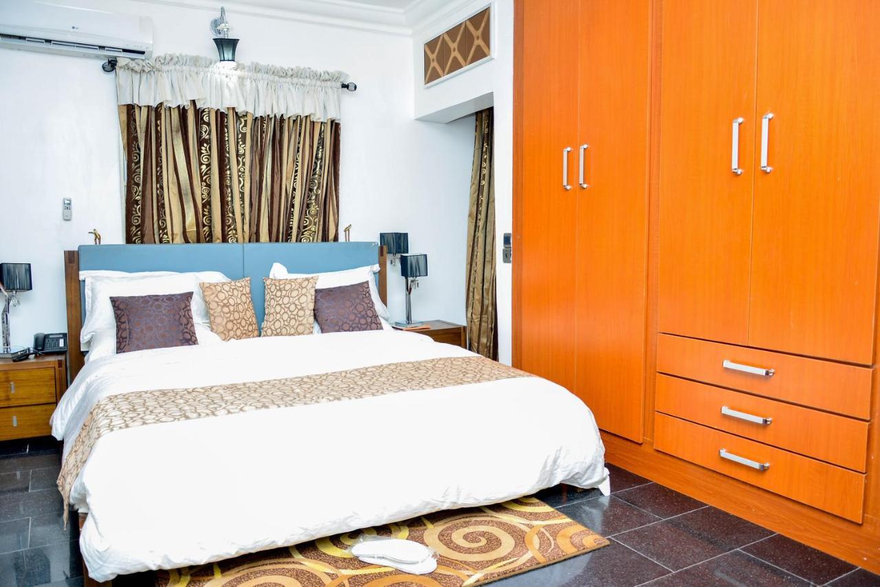 Crystal House International Hotel Ilorin Eksteriør bilde