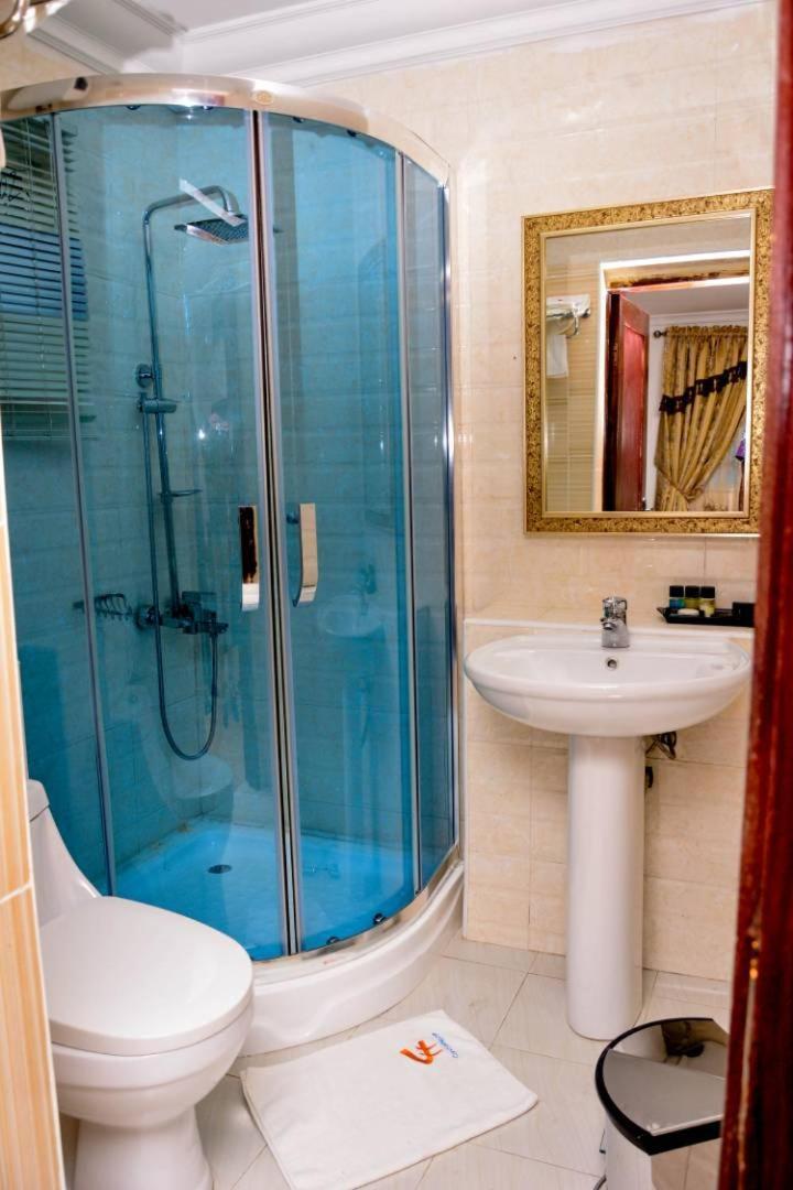 Crystal House International Hotel Ilorin Eksteriør bilde