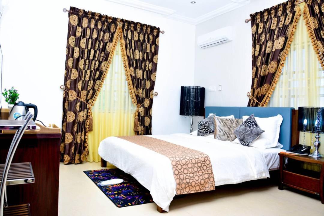 Crystal House International Hotel Ilorin Eksteriør bilde