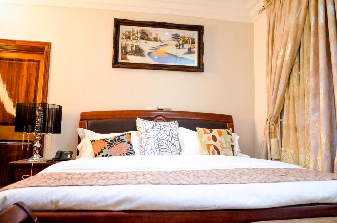 Crystal House International Hotel Ilorin Eksteriør bilde